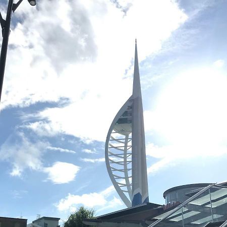 Gunwharf Quays Holiday Homes Portsmouth Eksteriør bilde