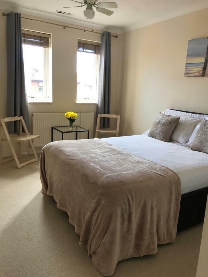Gunwharf Quays Holiday Homes Portsmouth Eksteriør bilde